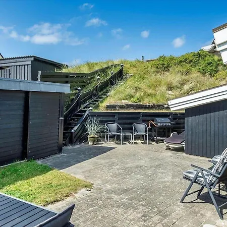 Ve216-vejers-strand-rosenvej-11 Semesterbostad